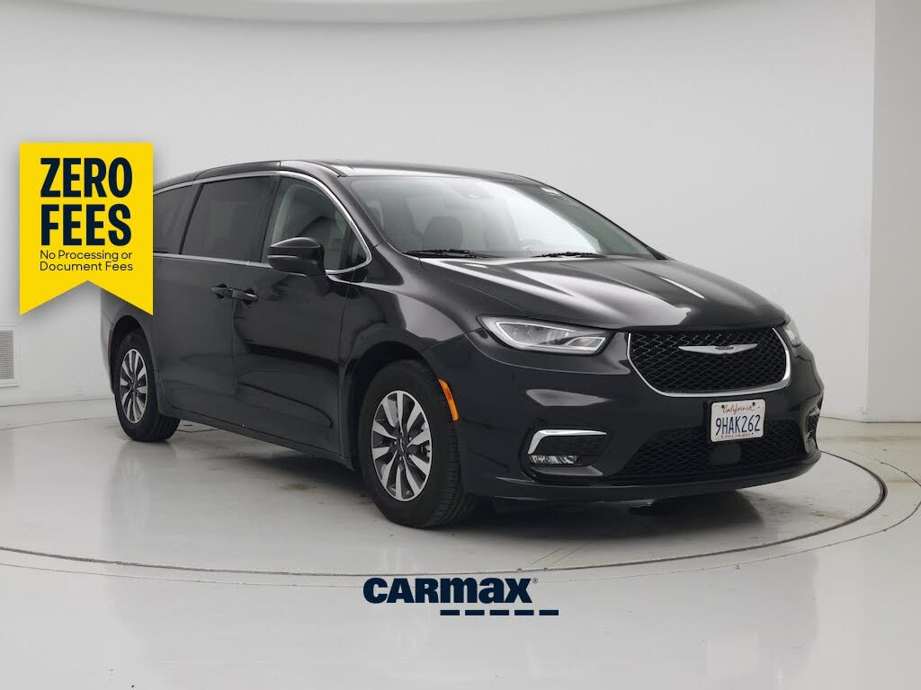 2023 Chrysler Pacifica Plug-In Hybrid Hybrid Touring L