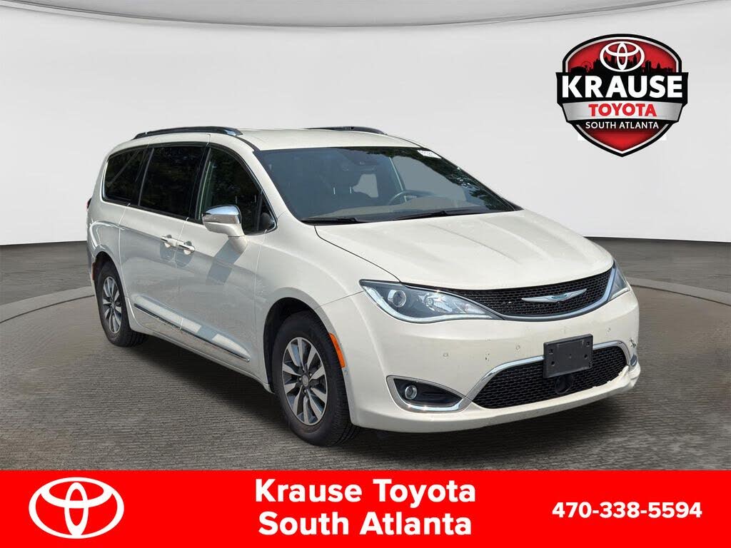 2020 Chrysler Pacifica Hybrid Hybrid Red S