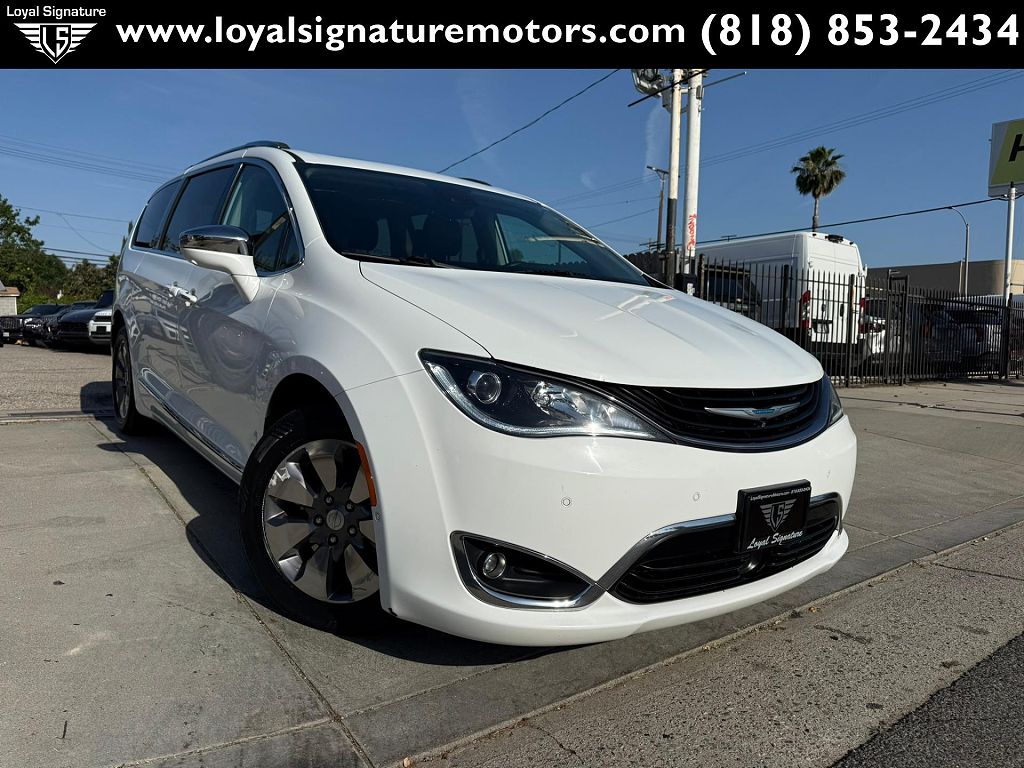 2018 Chrysler Pacifica Hybrid Limited