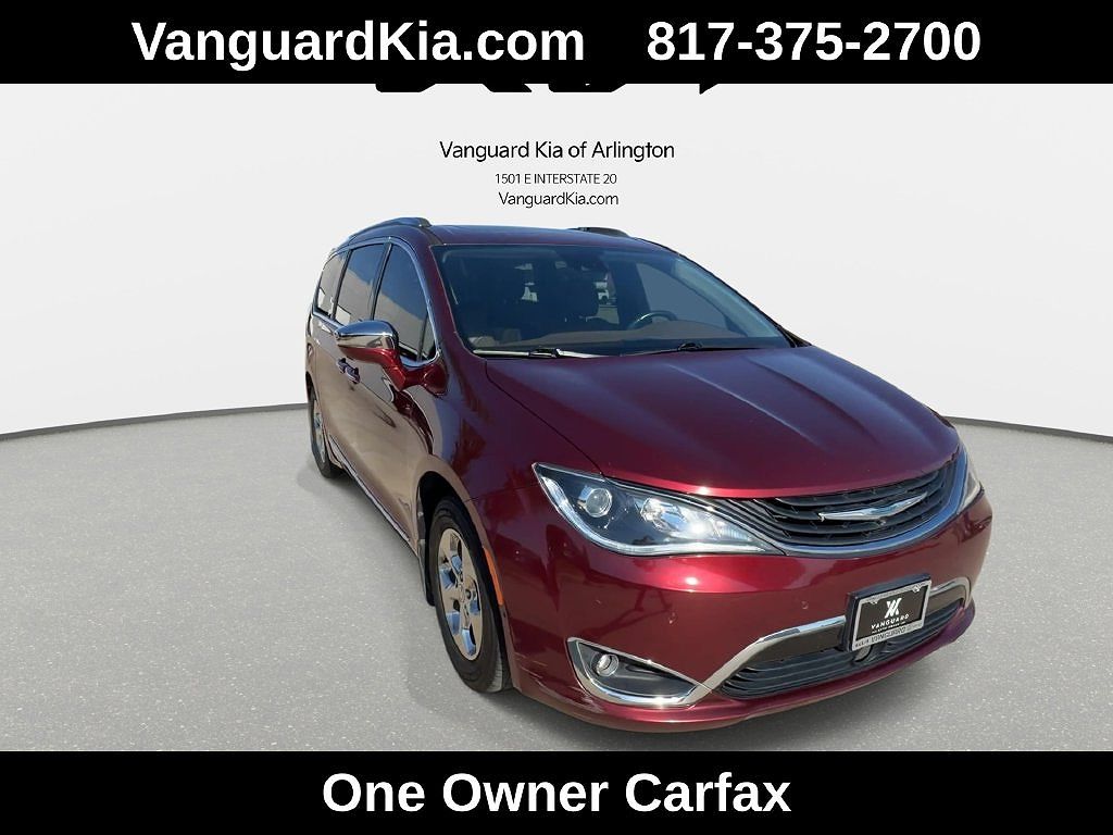 2018 Chrysler Pacifica Hybrid Limited