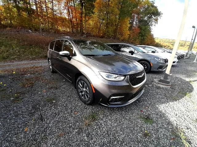 2023 Chrysler Pacifica Plug-In Hybrid Pinnacle