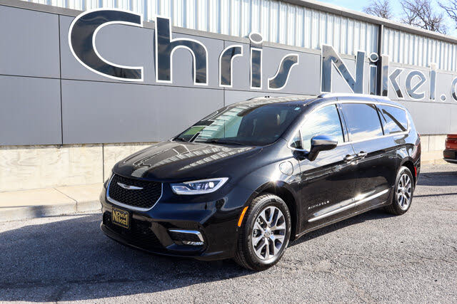 2024 Chrysler Pacifica Plug-In Hybrid Pinnacle PHEV