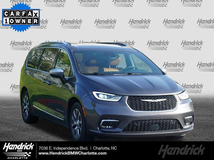 2023 Chrysler Pacifica Hybrid Pinnacle