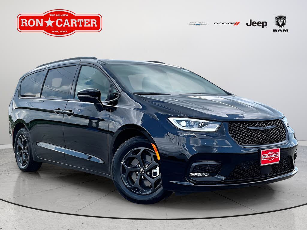 2025 Chrysler Pacifica Plug-In Hybrid Premium S Appearance PHEV