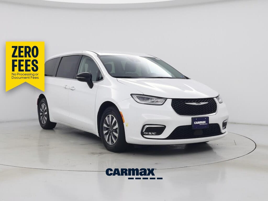 2024 Chrysler Pacifica Plug-In Hybrid Road Tripper PHEV
