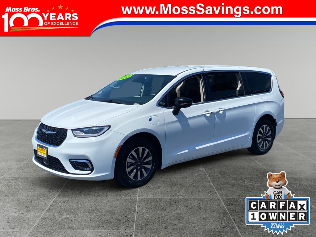 2024 Chrysler Pacifica Plug-In Hybrid Road Tripper PHEV