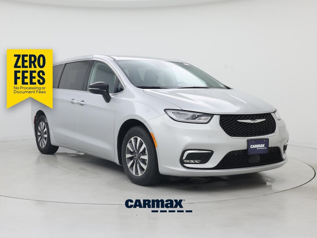 2024 Chrysler Pacifica Plug-In Hybrid Road Tripper PHEV