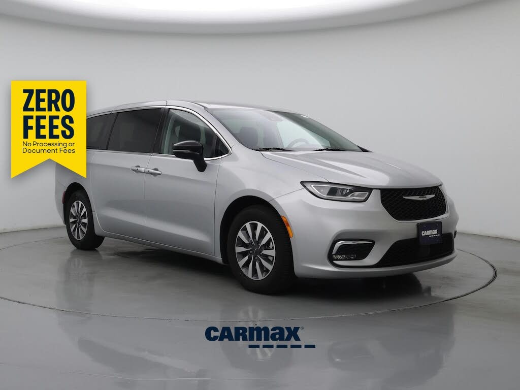 2024 Chrysler Pacifica Plug-In Hybrid Road Tripper PHEV