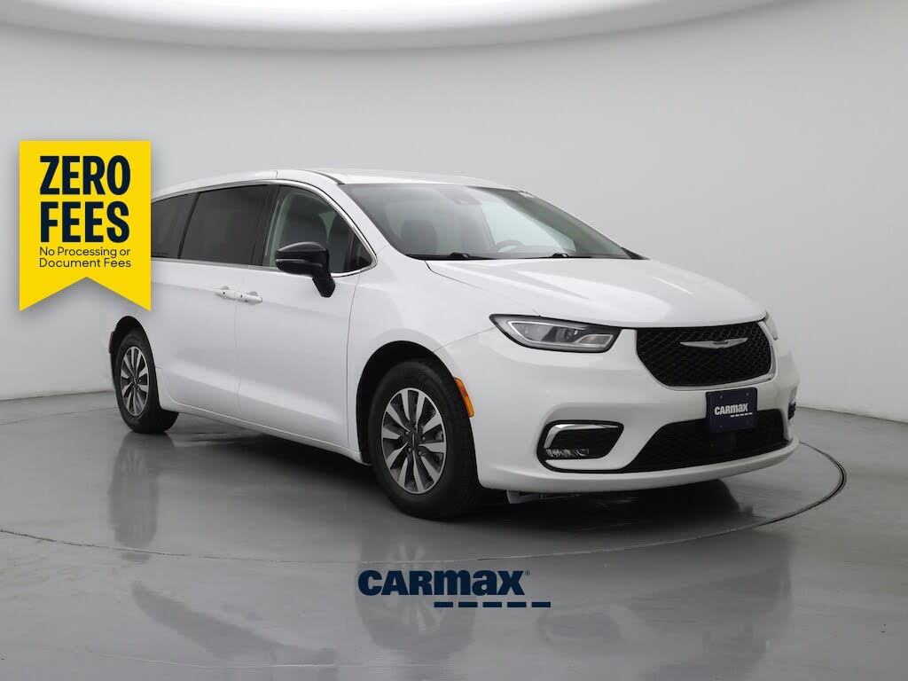 2024 Chrysler Pacifica Plug-In Hybrid Road Tripper PHEV