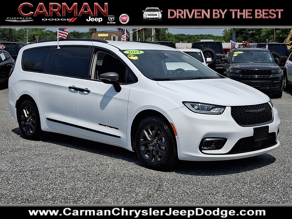 2024 Chrysler Pacifica Plug-In Hybrid Select PHEV