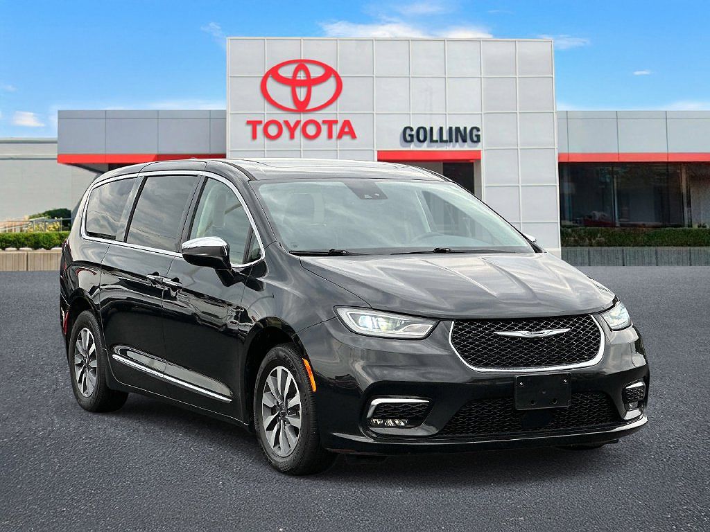 2023 Chrysler Pacifica Hybrid Limited