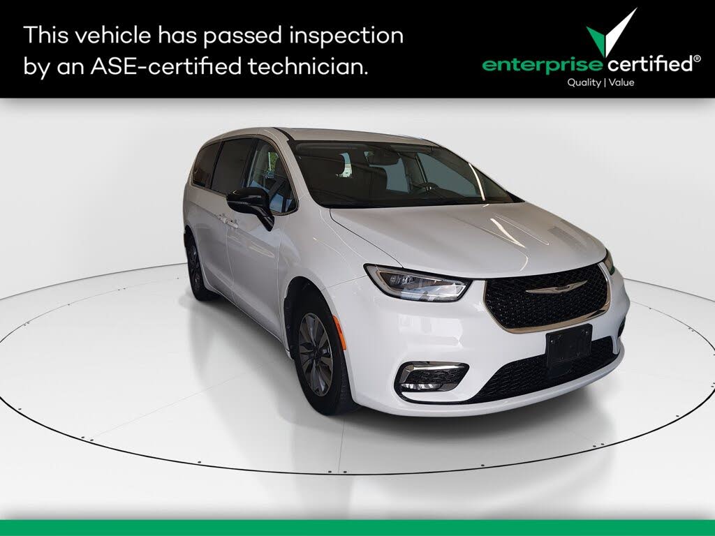 2024 Chrysler Pacifica Plug-In Hybrid Road Tripper PHEV