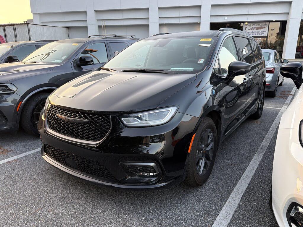 2024 Chrysler Pacifica Plug-In Hybrid Select PHEV
