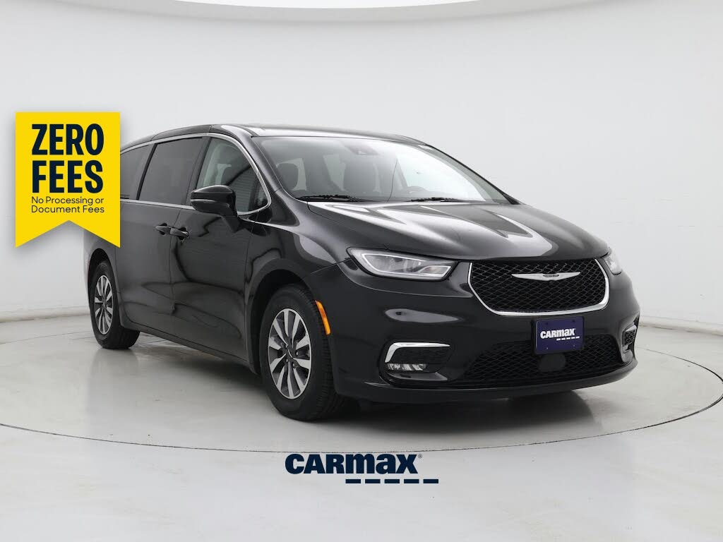 2024 Chrysler Pacifica Plug-In Hybrid Road Tripper PHEV