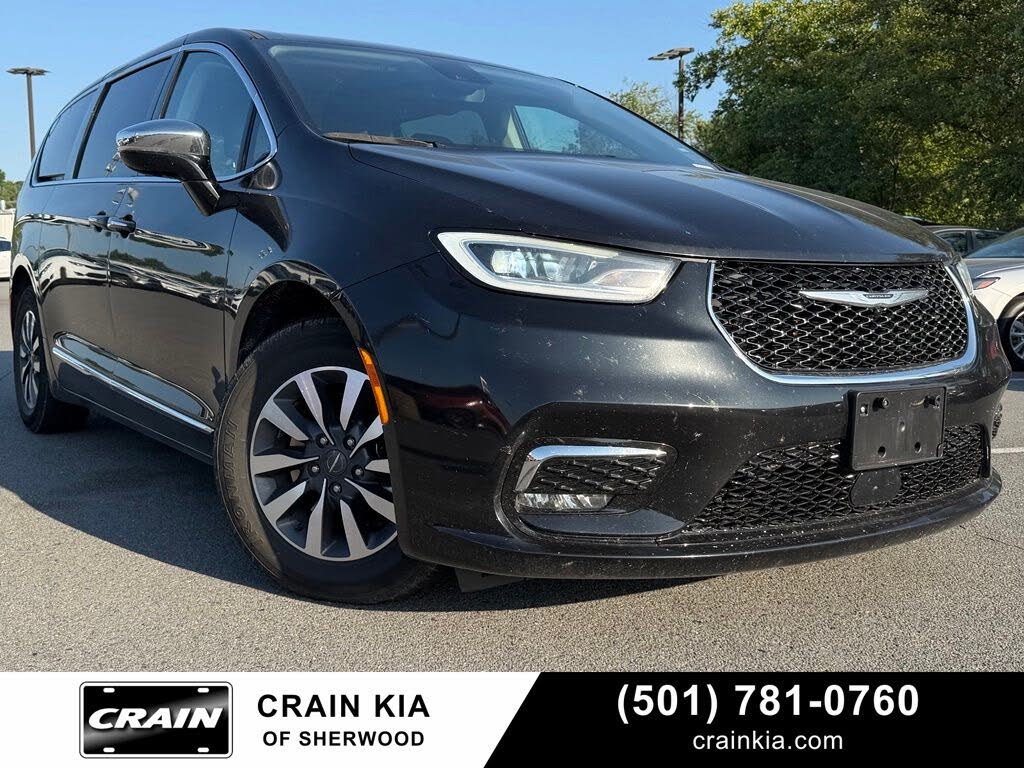 2023 Chrysler Pacifica Plug-In Hybrid Hybrid Limited