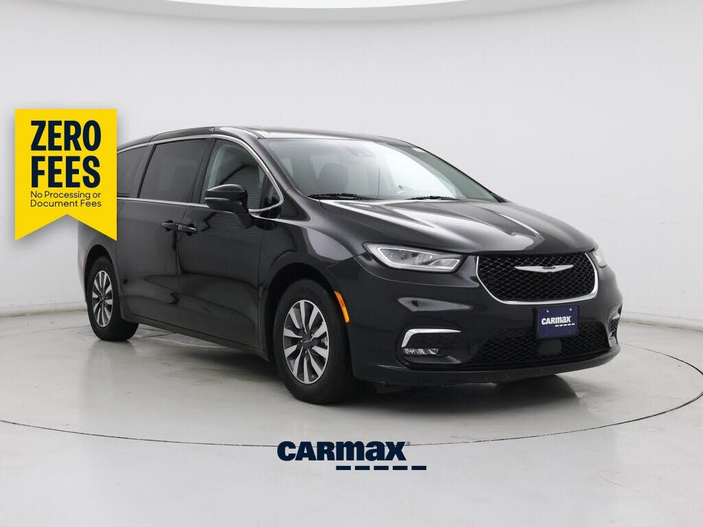 2024 Chrysler Pacifica Plug-In Hybrid Road Tripper PHEV