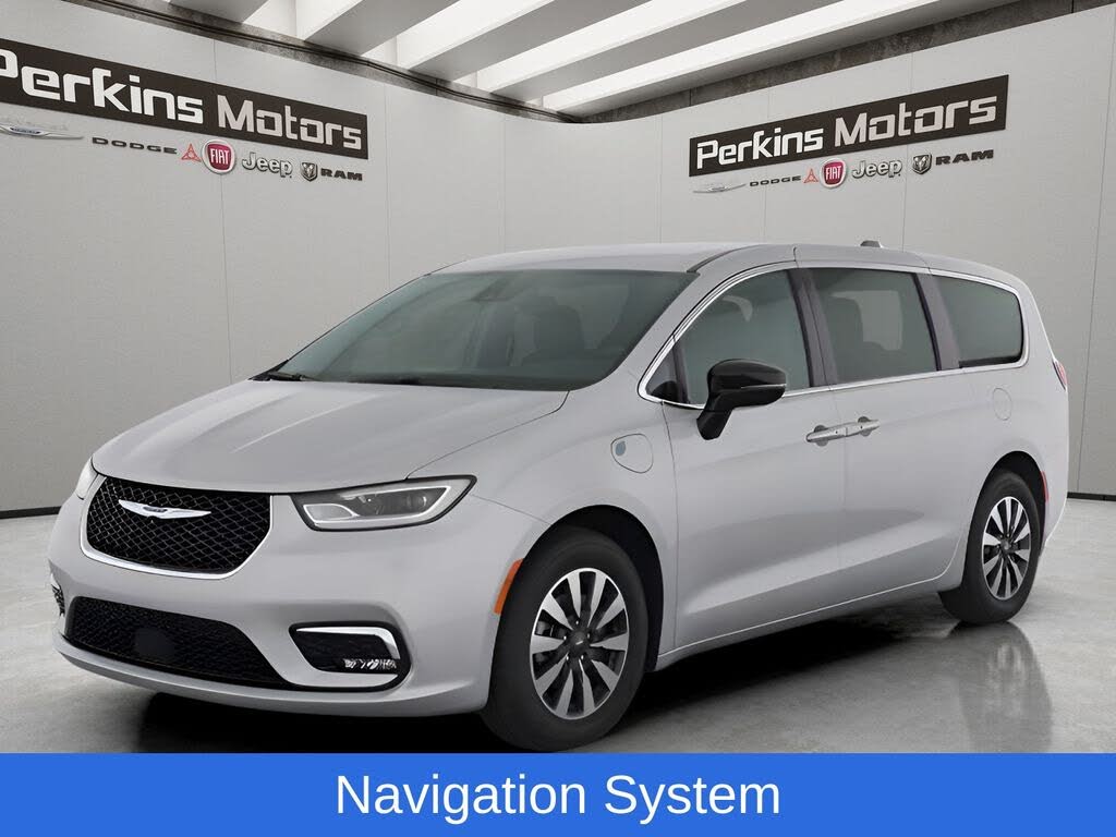 2024 Chrysler Pacifica Plug-In Hybrid Road Tripper PHEV