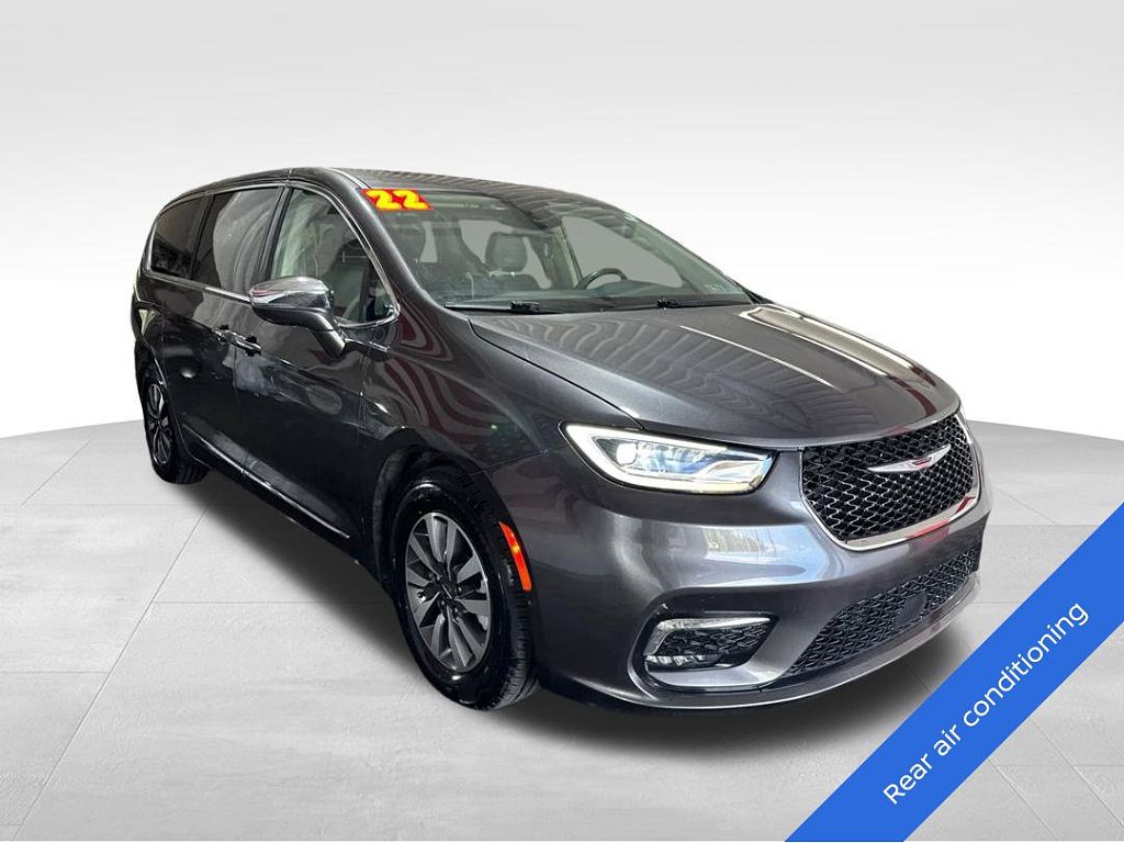 2022 Chrysler Pacifica Hybrid Limited