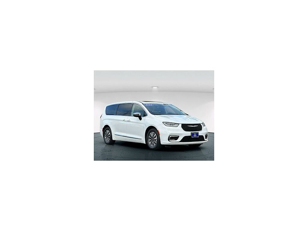 2023 Chrysler Pacifica Plug-In Hybrid Limited