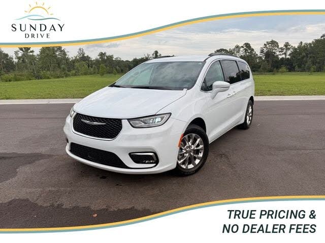 2022 Chrysler Pacifica Touring L