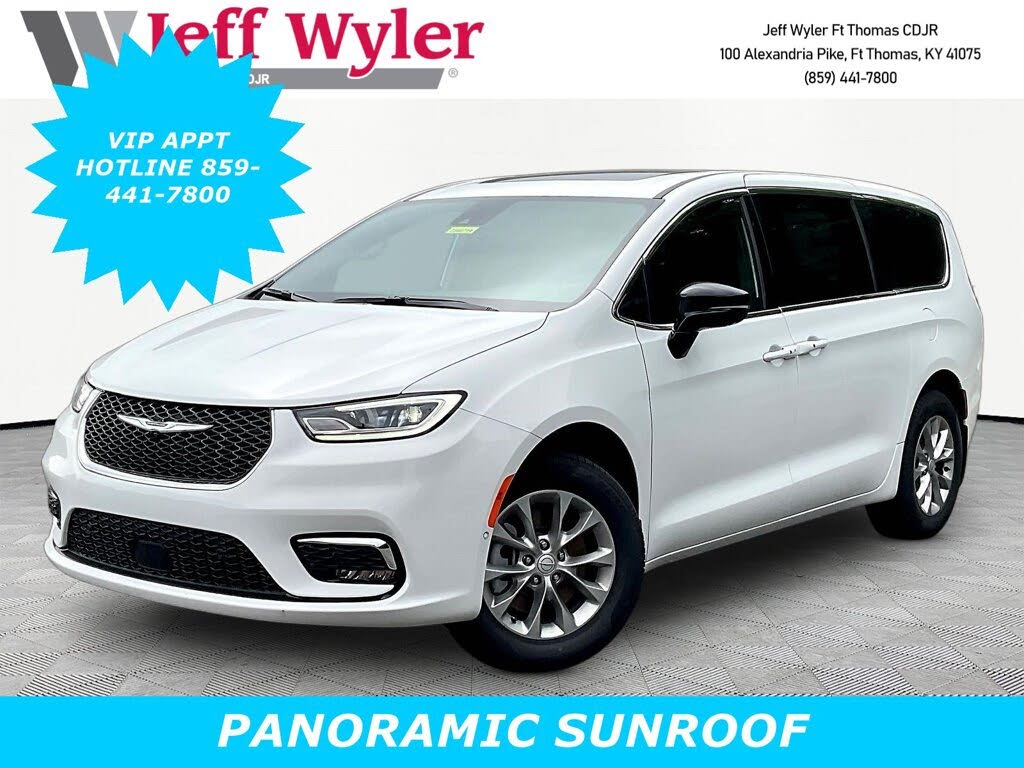 2026 Chrysler Pacifica Select