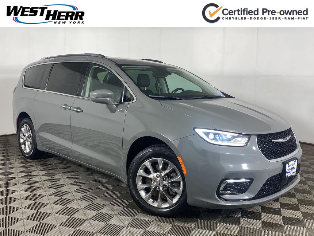 2021 Chrysler Pacifica Touring L