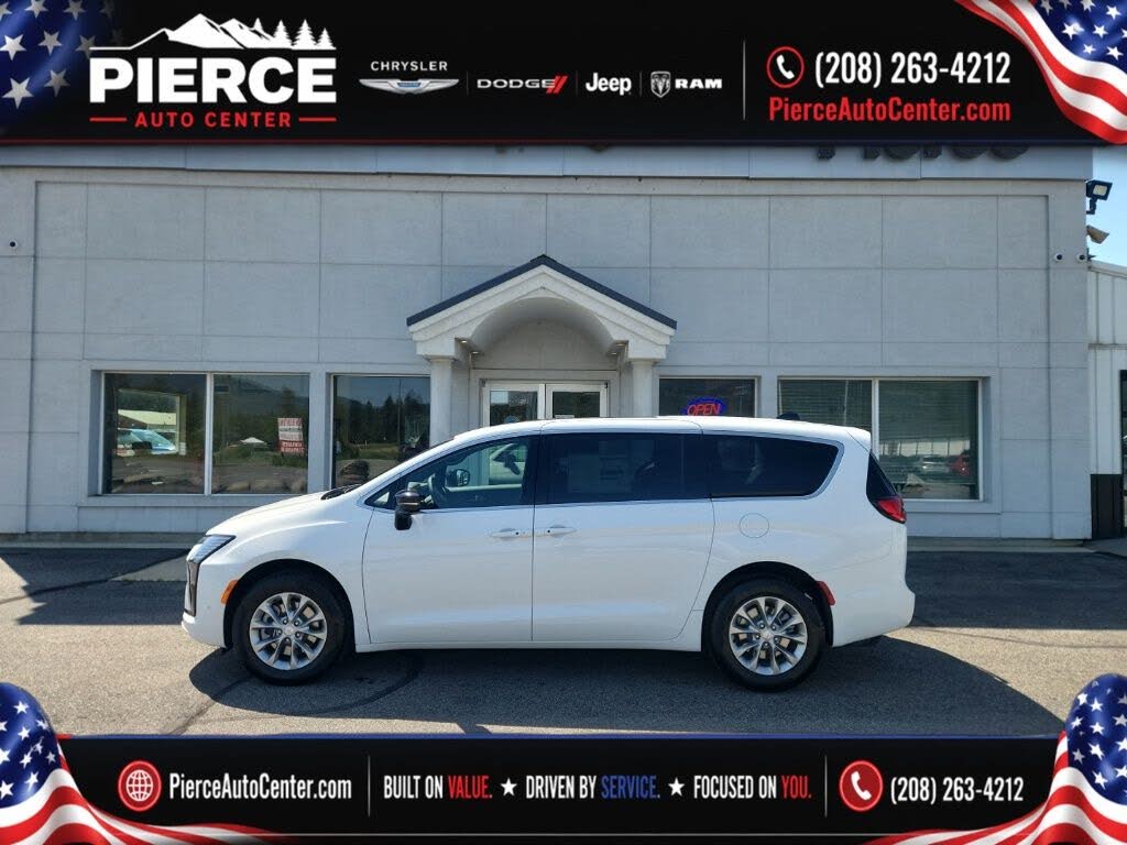 2027 Chrysler Pacifica Select