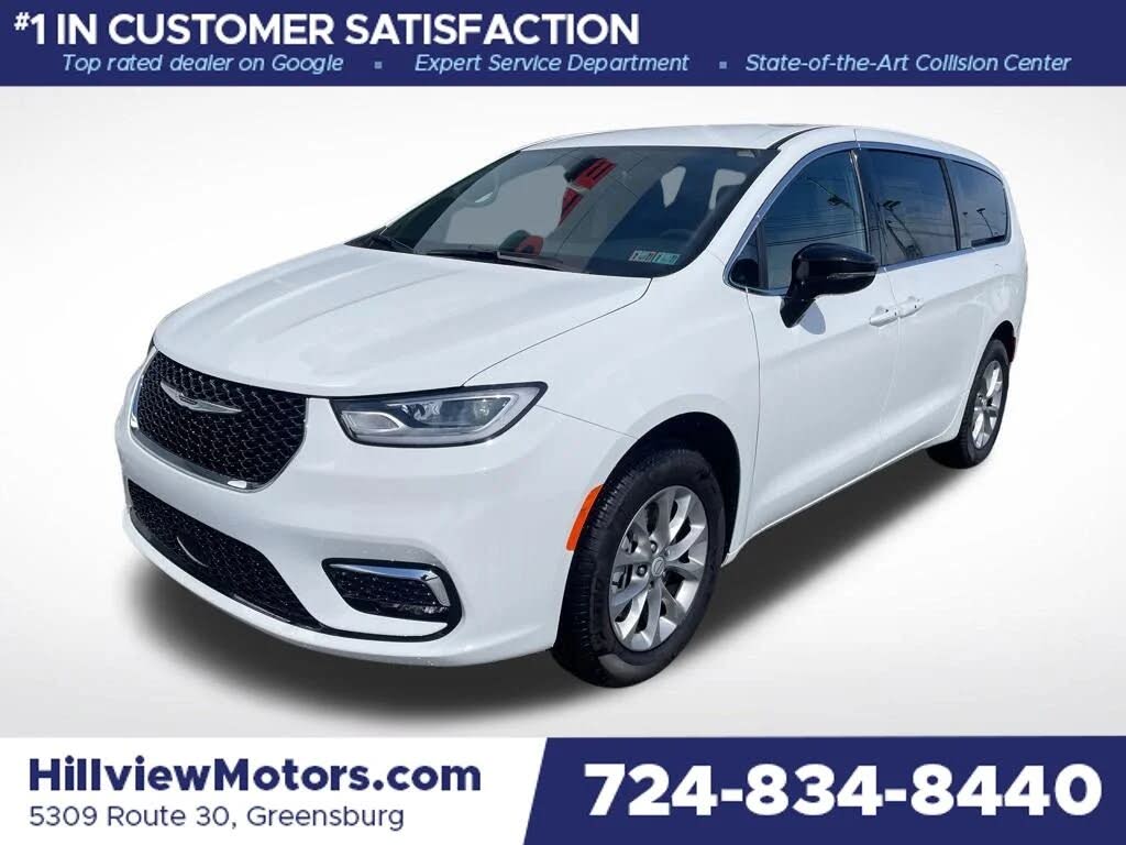 2026 Chrysler Pacifica Select