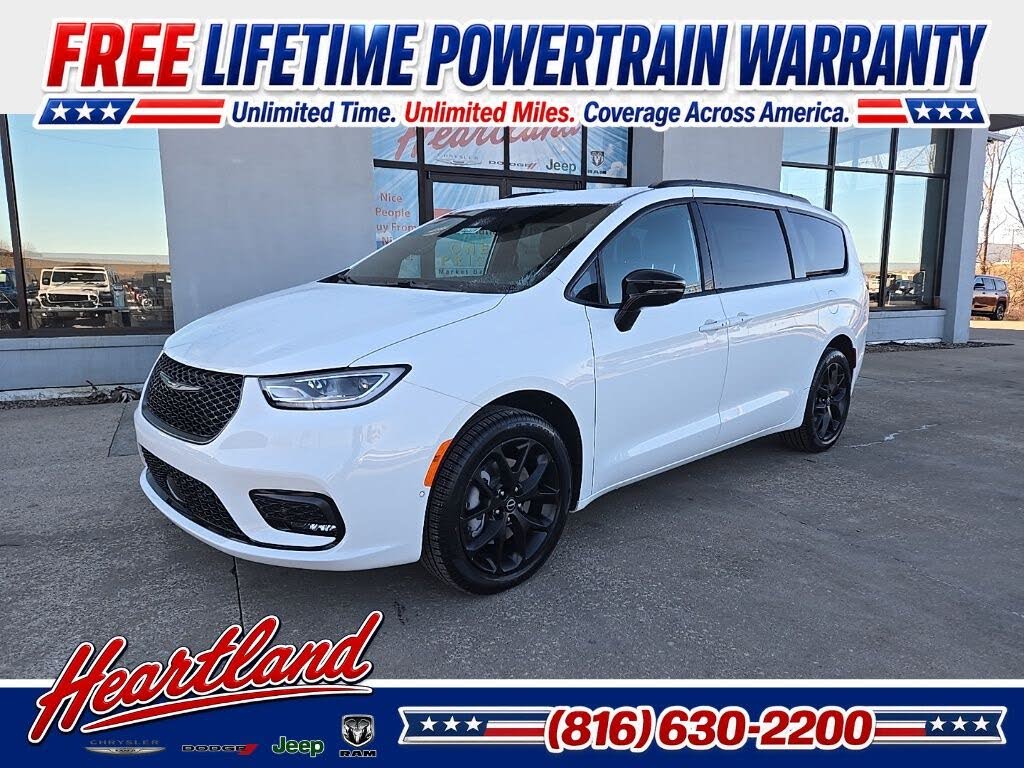 2026 Chrysler Pacifica Select