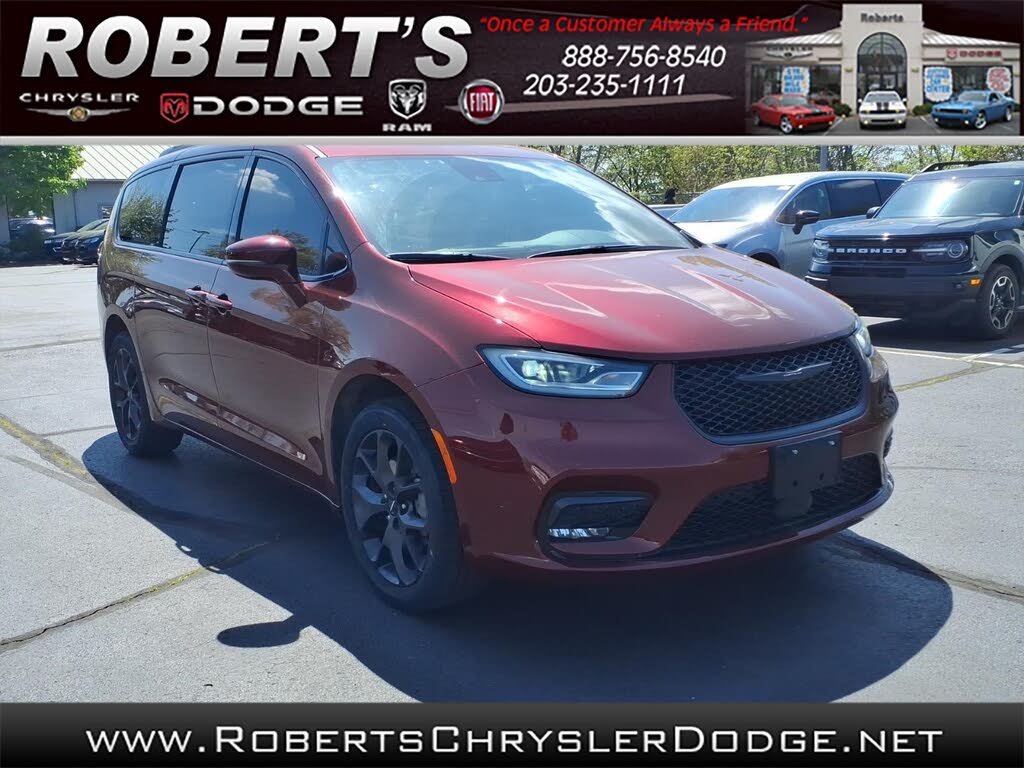 2022 Chrysler Pacifica Touring L