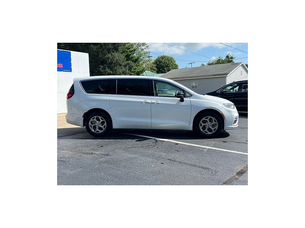 2024 Chrysler Pacifica Limited