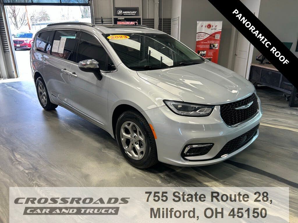 2023 Chrysler Pacifica Limited
