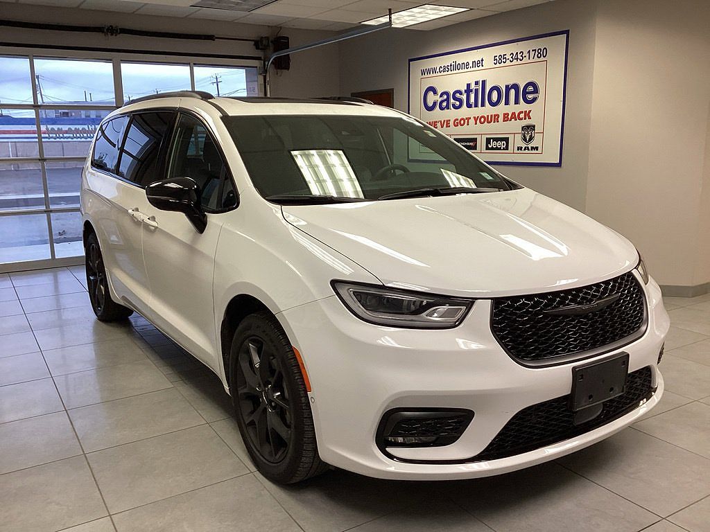 2025 Chrysler Pacifica Limited