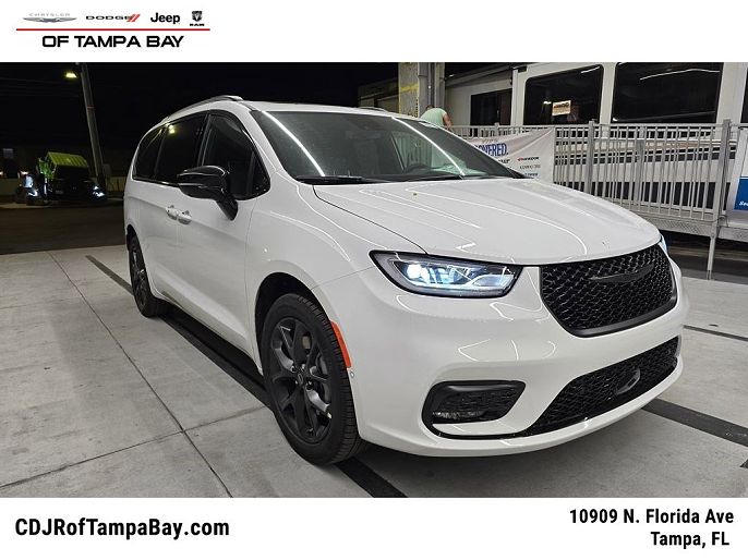 2026 Chrysler Pacifica Limited