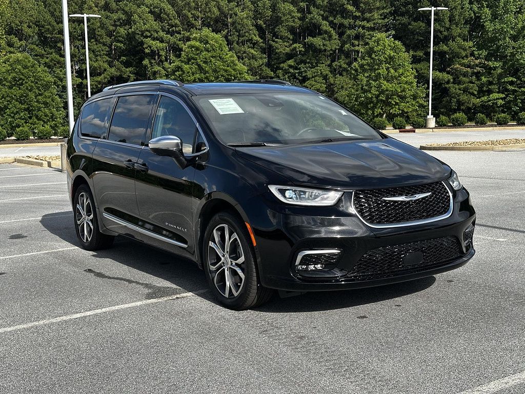 2025 Chrysler Pacifica Pinnacle