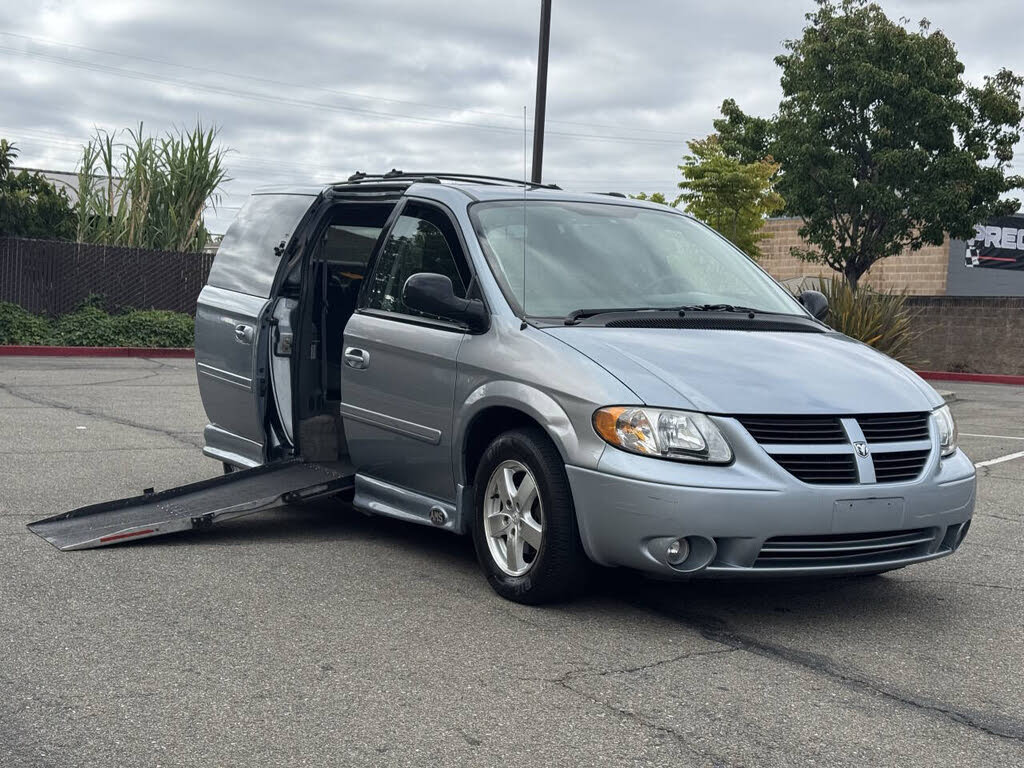 2006 Dodge Grand Caravan SXT