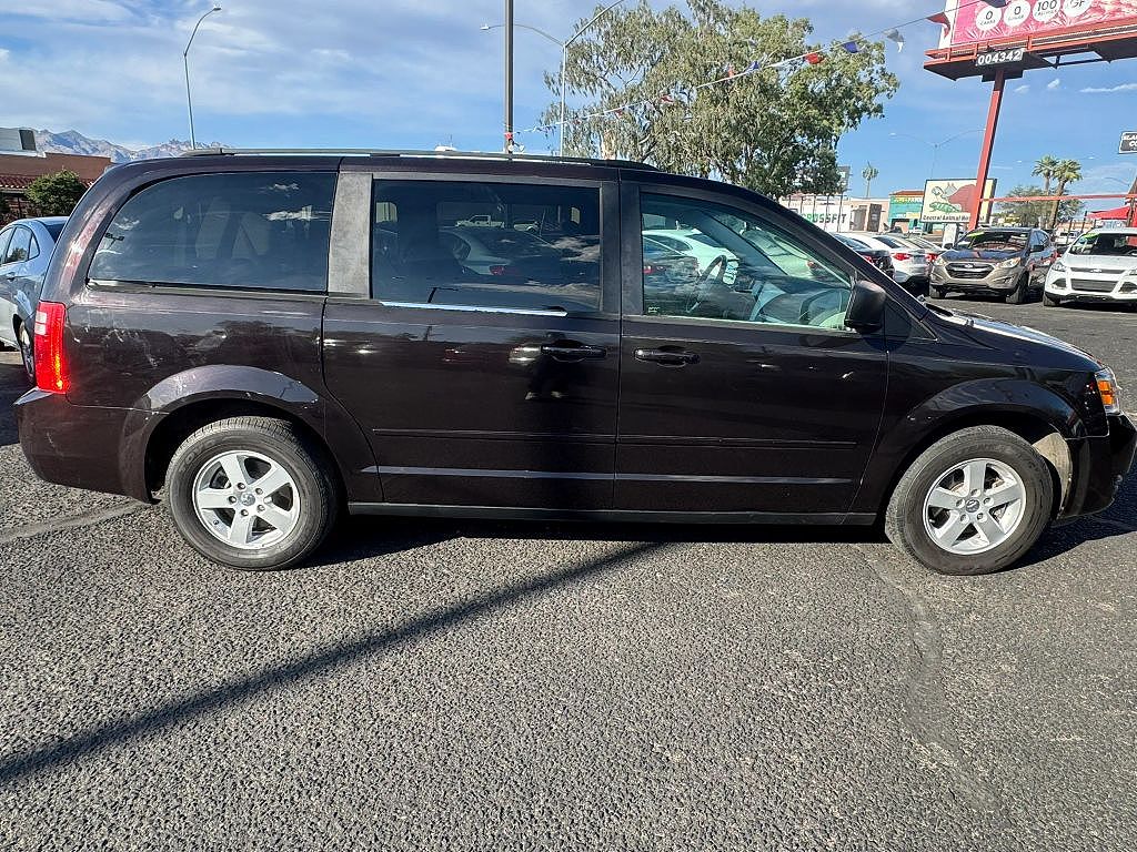 2010 Dodge Grand Caravan Hero