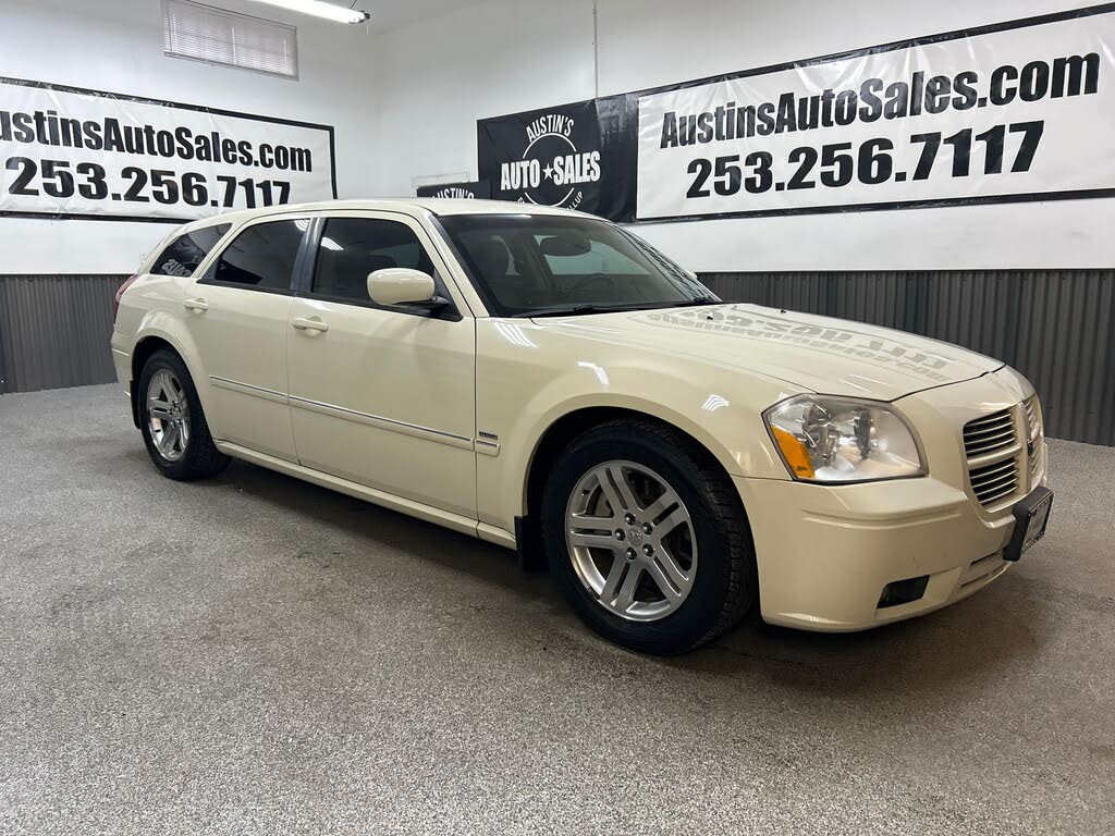 2005 Dodge Magnum RT