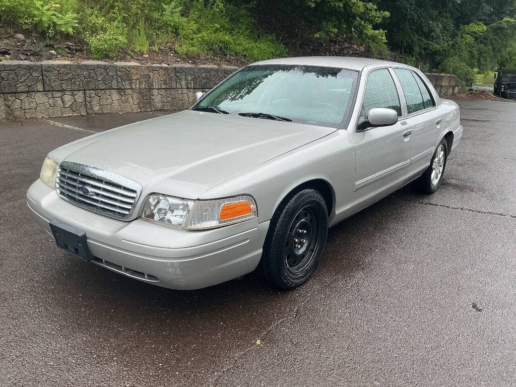 2011 Ford Crown Victoria LX Fleet