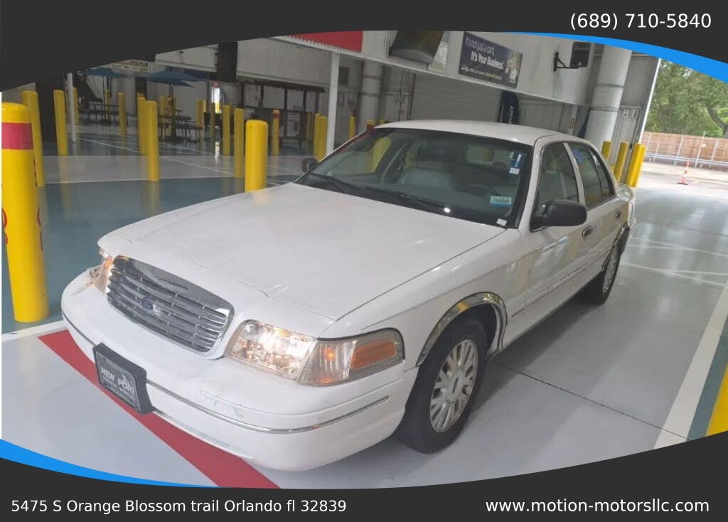 2003 Ford Crown Victoria LX