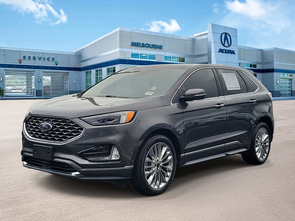 2020 Ford Edge Titanium
