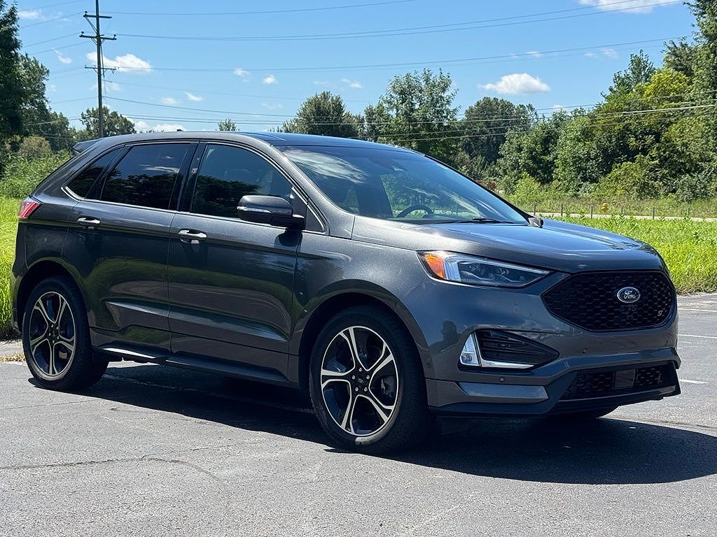 2020 Ford Edge