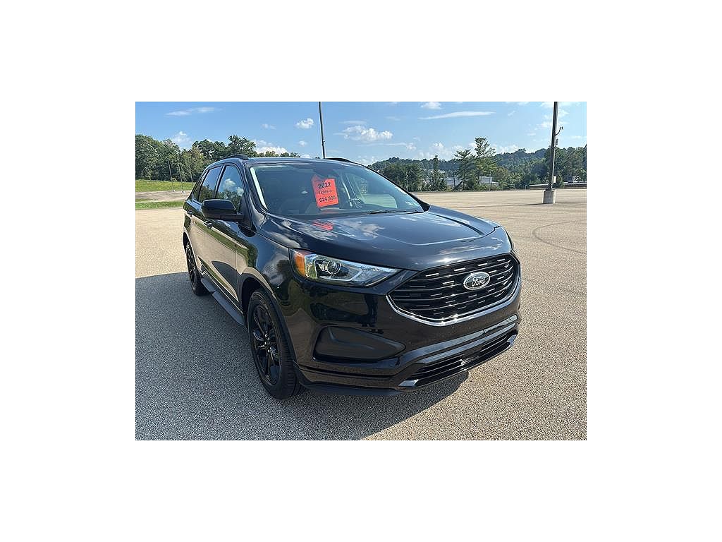 2022 Ford Edge SE