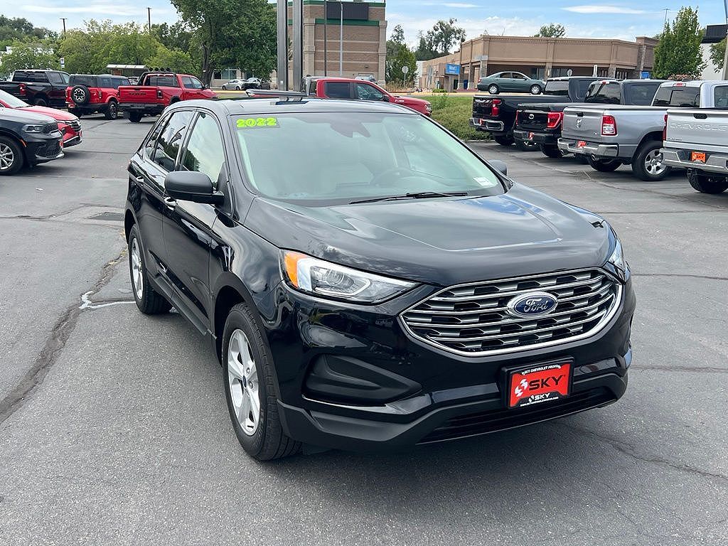 2022 Ford Edge SE