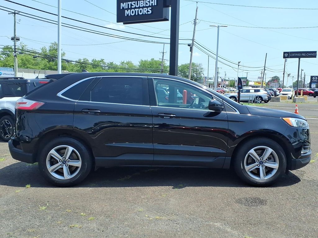 2022 Ford Edge
