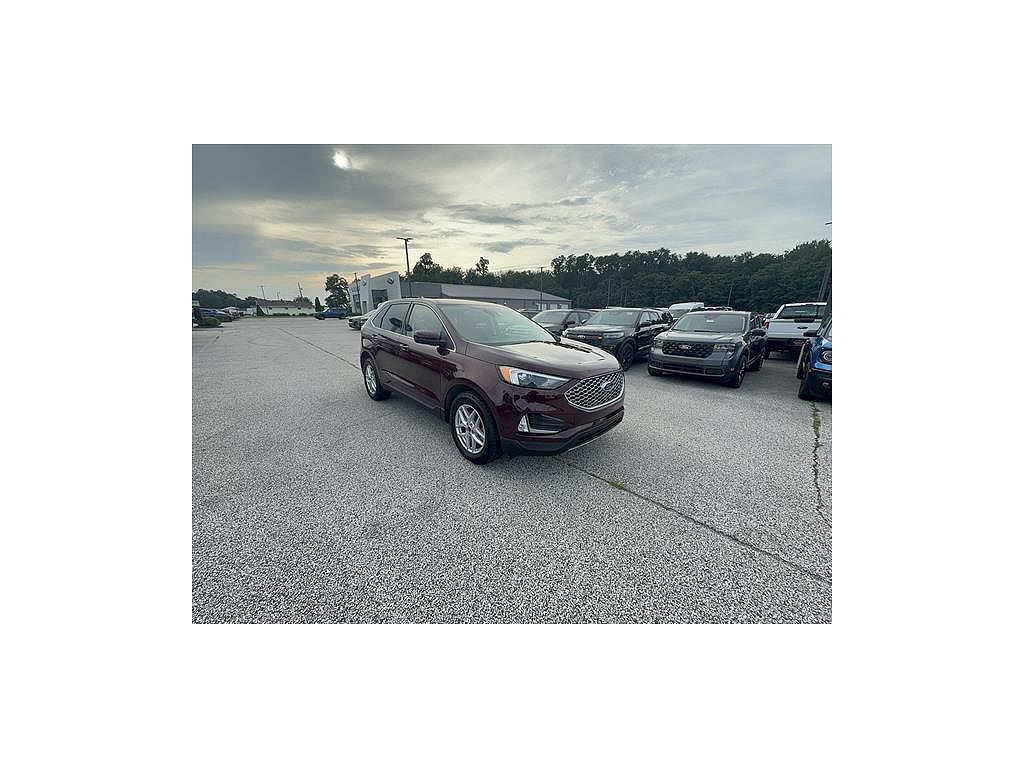 2023 Ford Edge