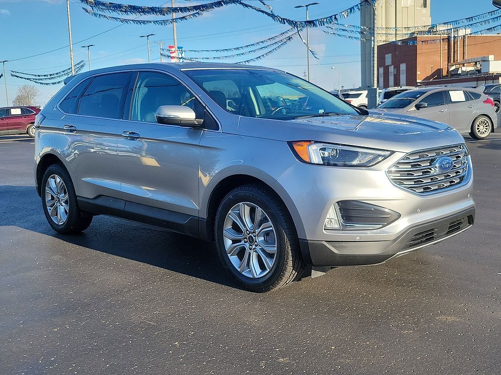 2023 Ford Edge Titanium