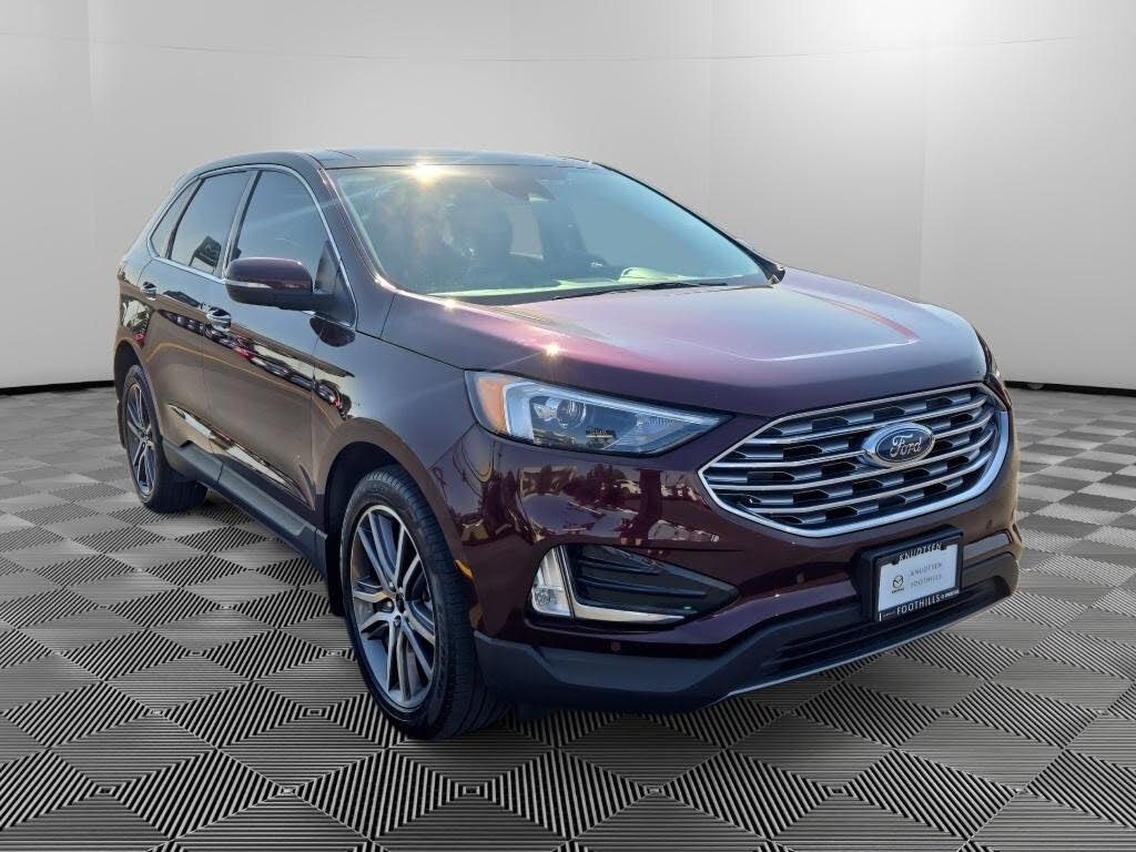 2024 Ford Edge Titanium