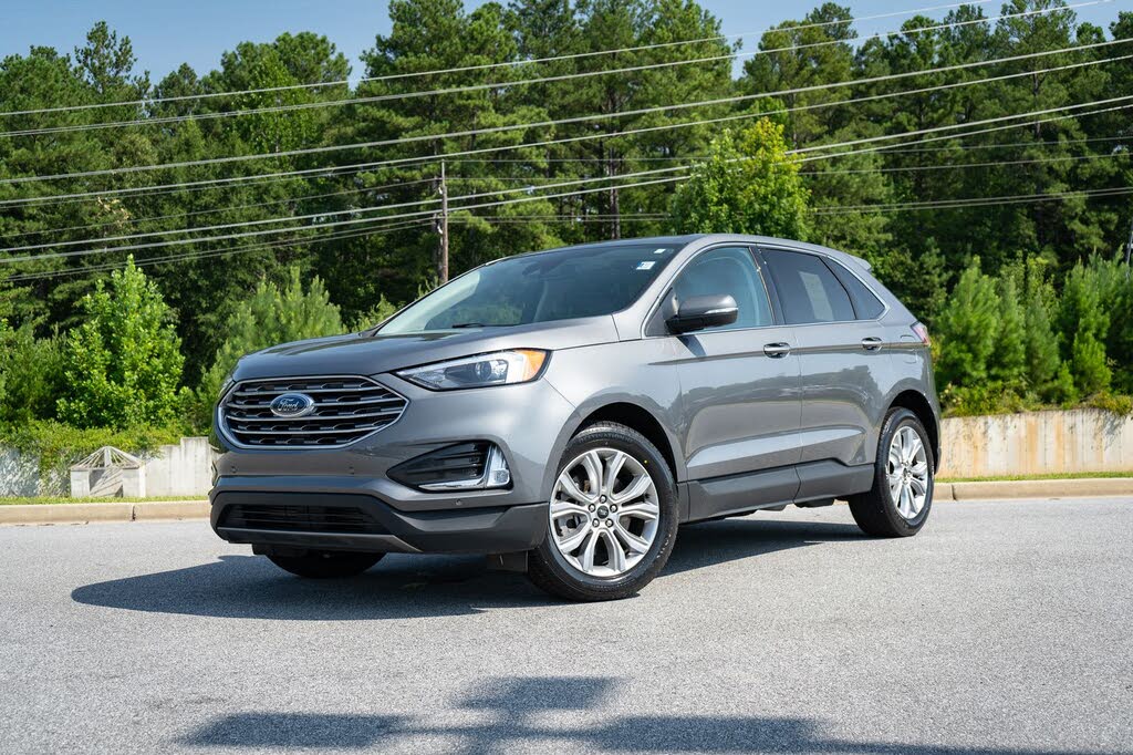 2024 Ford Edge Titanium