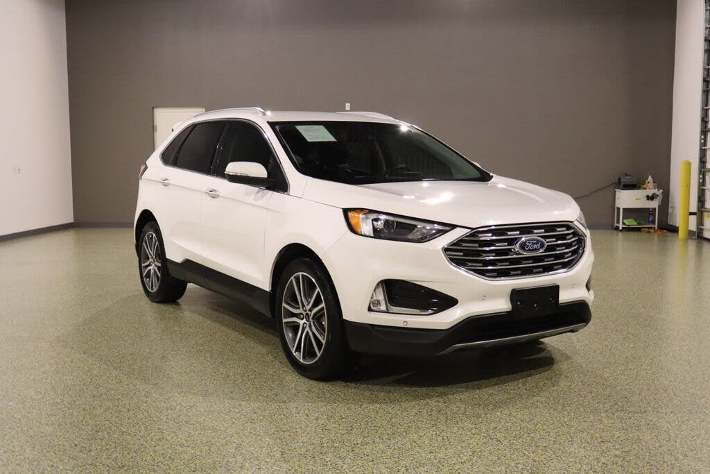 2023 Ford Edge Titanium